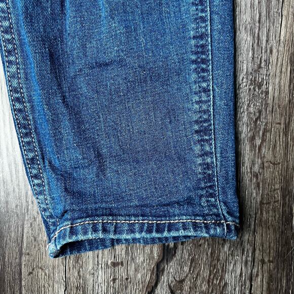 Hollister Women's 25/24 Capri Medium Wash Distressed Button Fly Jeans - Picture 5 of 7